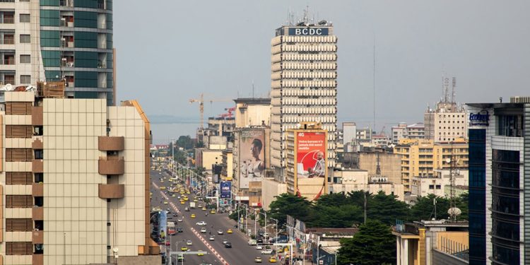 Nuisance sonore à Kinshasa : les églises, bar, terrasse et bistrot appelés à modérer le tapage nocturne (police)