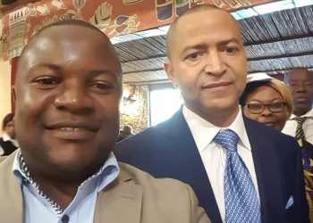 Ensemble Pour la République : le coordonnateur de la Jeunesse Abel Amundala a démissionné .