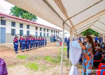 Kasaï-Oriental : Construit sur financement du Gouvernement provincial, le bâtiment de l’Institut Mobutu 2 inauguré