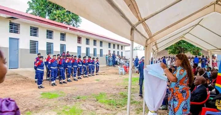 Kasaï-Oriental : Construit sur financement du Gouvernement provincial, le bâtiment de l’Institut Mobutu 2 inauguré