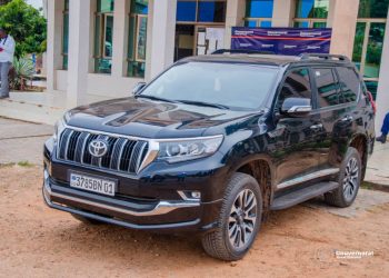 Kasaï-Oriental : la jeep affectée au transport de l’ancien Gouverneur Matthias Kabeya interceptée à l’aéroport de Bipemba en partance clandestine pour Kinshasa