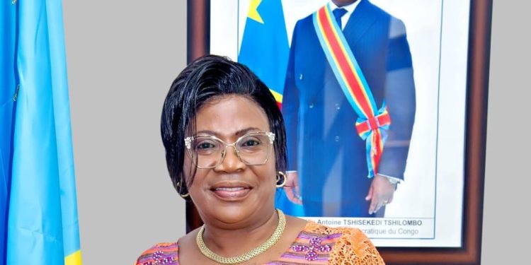 Bijou Mushitu Kat aux décideurs : «  après trois gouverneurs Hommes au Haut-Katanga, n’est-il pas temps de changer la donne avec une femme ? »