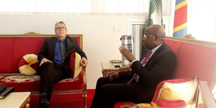 Visite du Chef d’état-major de l’armée algérienne au Rwanda : Christophe Lutundula convoque l’ambassadeur d’Algérie pour une clarification