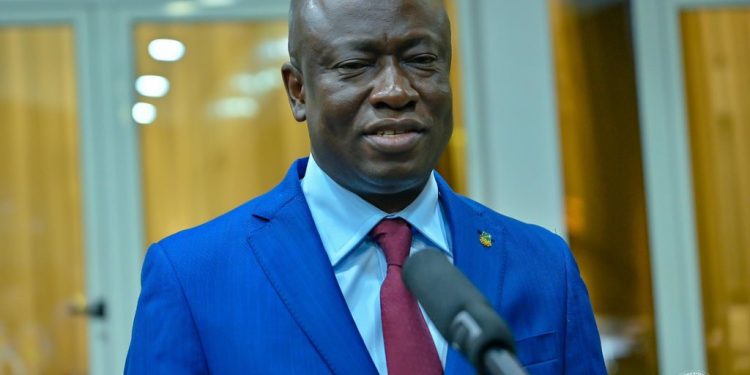 Politique : Pour Eliezer Thambwe, Augustin Kabuya est d’office formateur du gouvernement (interview)