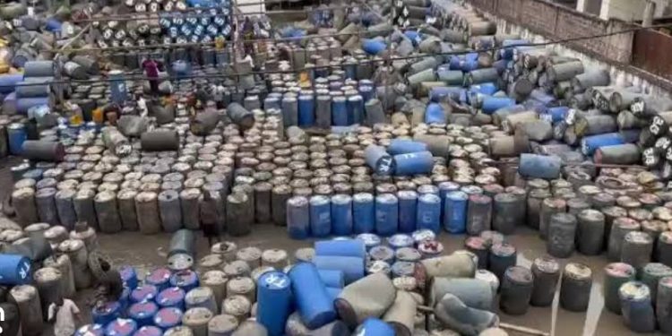 Kinshasa : un entrepôt des produits pétroliers situé en plein quartier résidentiel à Limete inquiète la population environnante