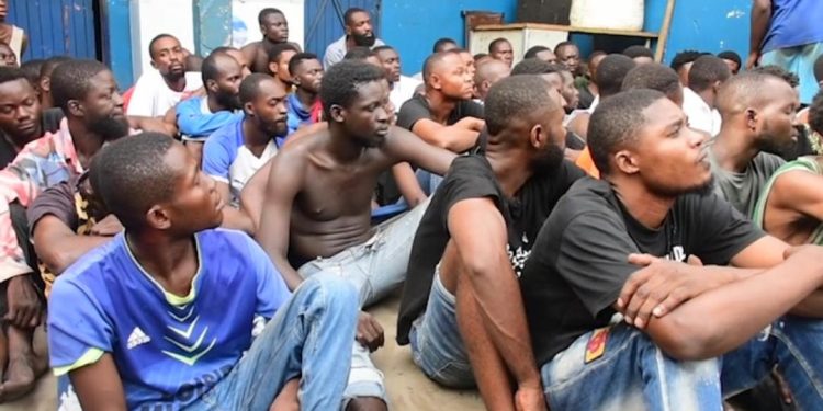 Insécurité à Kinshasa : 114 personnes interpellées après une patrouille nocturne de la police organisée dans les communes de Limete et Kisenso