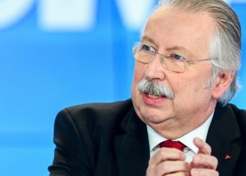 Agression rwandaise: « Il ne faut pas se limiter à des paroles et aux tentatives d’élaborer des sanctions. Il faut poser des actes concrets » (André Flahaut)