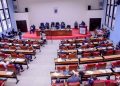Kinshasa : Les députés provinciaux adoptent ce mercredi le rapport de la commission spéciale chargée de la vérification des dossiers des chefs coutumiers (Communiqué)