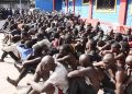 Insécurité à Kinshasa : 520 présumés bandits interpellés par la police nationale, après un bouclage organisé par plusieurs commissariats de la ville