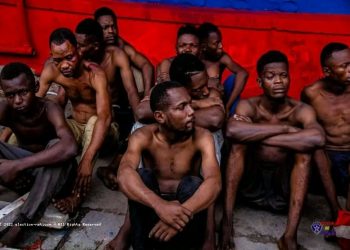 Kinshasa: 80 présumés criminels interpellés après le bouclage organisé au camp Lufungula (communiqué)