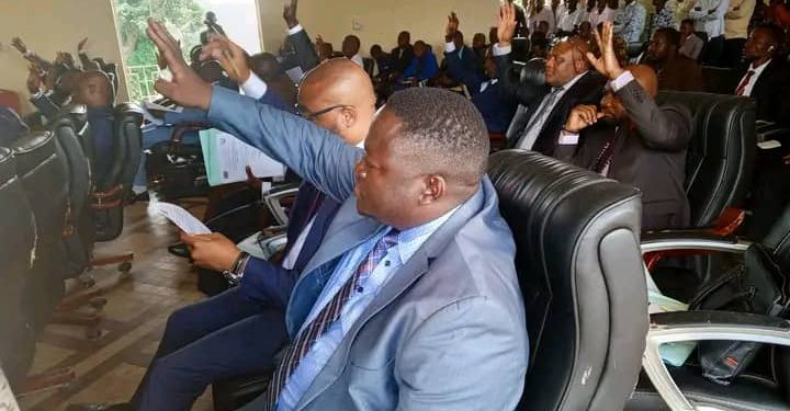 Kasaï-central/APKC : Début de l’examen et adoption du Règlement Intérieur de la nouvelle législature