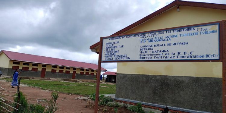 Opérations de traque des Mai-mai dans le territoire de Mitwaba : Plus de 1000 élèves ont cessé les activités scolaires