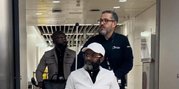 RDC : Libéré provisoirement, Salomon Idi Kalonda est arrivé à Bruxelles où il verra enfin ses enfants jumeaux