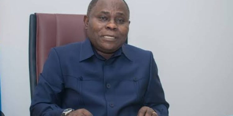 RDC : Les personnes non identifiées utilisent le numéro (+243) 0829565988 pour escroquer la population au nom du Ministre de la Pêche et de l’élevage (Communiqué)