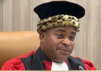 Justice : Le Président de la Cour constitutionnelle Dieudonné KAMULETA dénonce un réseau faisant un usage abusif de son nom(Document)