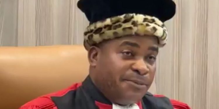 Justice : Le Président de la Cour constitutionnelle Dieudonné KAMULETA dénonce un réseau faisant un usage abusif de son nom(Document)