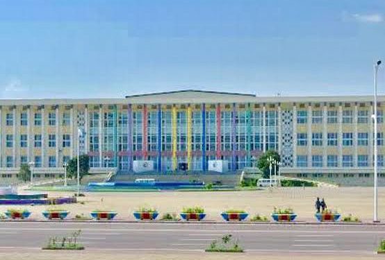 Election des membres du bureau définitif de l’Assemblée nationale : tous les députés de l’UDPS convoqués en urgence au parti (Communiqué)