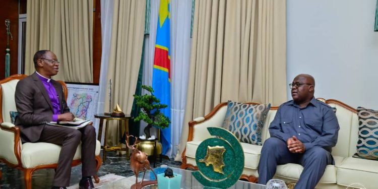 Parlement : La question relative aux émoluments des sénateurs, au cœur de l’entretien entre Felix Tshisekedi et le Révérend Sanguma Mossai