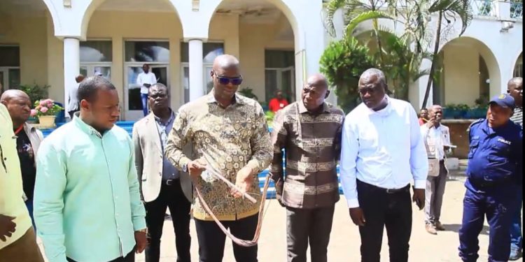 Haut-Katanga : le gouverneur Jacques Kyabula déterminé à neutraliser les voleurs des câbles de la société ‘’SNEL’’