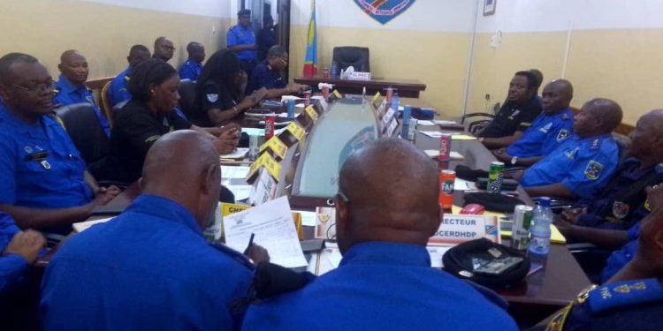RDC-Sécurité : La police et l’armée appelées à constituer un seul corps pour combattre l’ennemi