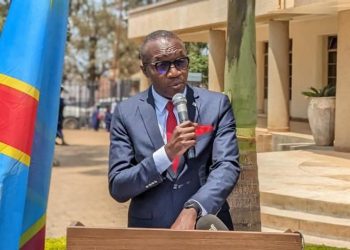 RDC : Peter Kazadi ordonne aux gouverneurs intérimaire du Sud-Kivu et de la Tshopo d’annuler les permutations et mises en place des agents dans leurs entités