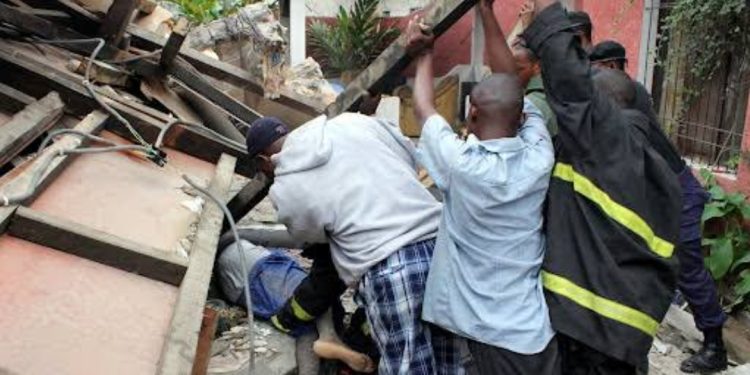 Pluie diluvienne à Kinshasa: Un mur mitoyen tue 8 personnes d’une même famille pendant leur sommeil à Ngaliema