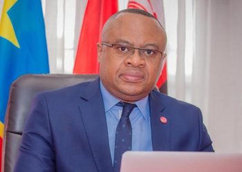 Claudel Lubaya: « Après 5 années d’exercice du pouvoir absolu, le président Tshisekedi est seul responsable de la situation actuelle du pays »