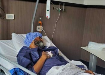 Bruxelles : Après une opération chirurgicale réussie, le conseiller spécial de Moise Katumbi Salomon Kalonda appelle à la libération d’autres détenus comme Mike Mukebayi