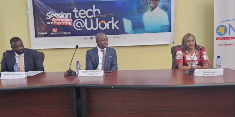 Session d’Information Post-Formation Tch@Work: Le DG Fanon Beya appelle les jeunes en quête d’emploi, à s’inscrire gratuitement auprès des services de l’ONEM