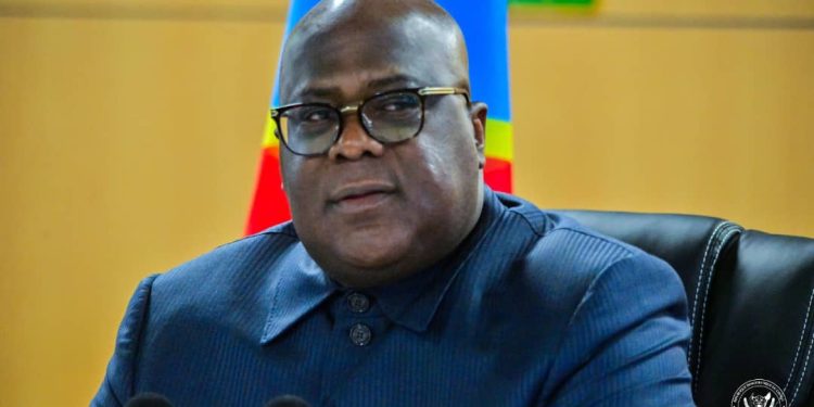 Félix Tshisekedi à la diaspora congolaise à Paris : « Le salaire de base d’un député Congolais est de 6000 $ »