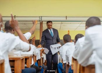 EPST: Lancement ce lundi 06 mai 2024 des épreuves de l’examen d’état hors-session par le Ministre Tony Mwaba à l’Institut Lumumba