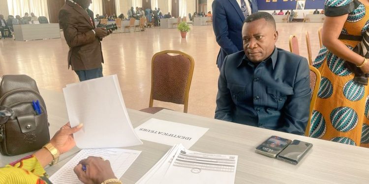 Election du bureau définitif de l’Assemblée nationale : Alphonse Ngoyi Kasanji retire sa candidature au poste de premier vice-président
