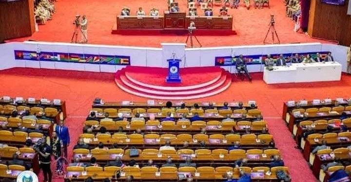 Désaccords au sein de l’Union sacrée : l’élection du bureau définitif de l’assemblée nationale reportée à une date ultérieure (Communiqué)