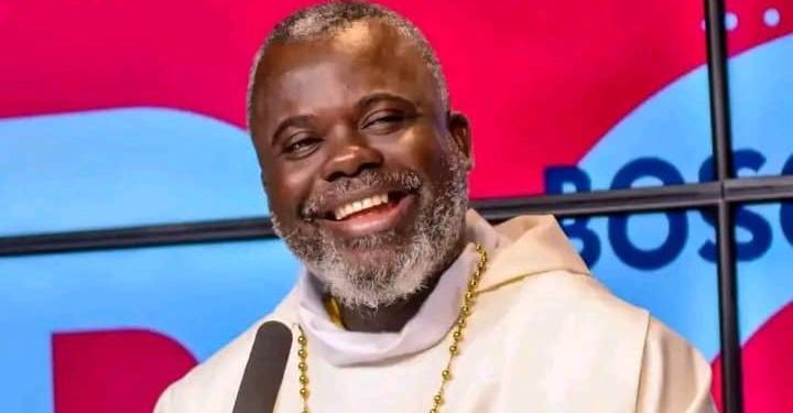RDC : Plusieurs responsables de l’UNPC remettent en cause la suspension du journaliste Israël Mutombo pour une durée de 6 mois