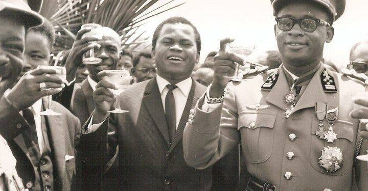 20 mai 1967 : Mobutu et ses compagnons dont Étienne Tshisekedi publient le manifeste de la N’sele, base idéologique à la création du MPR