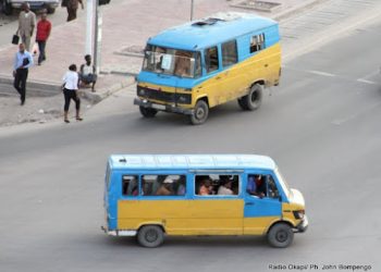Kinshasa : La police appelle la population à la vigilance et à dénoncer les malfrats qui opèrent dans un bus communément appelé 207 Sprinter (Communiqué)