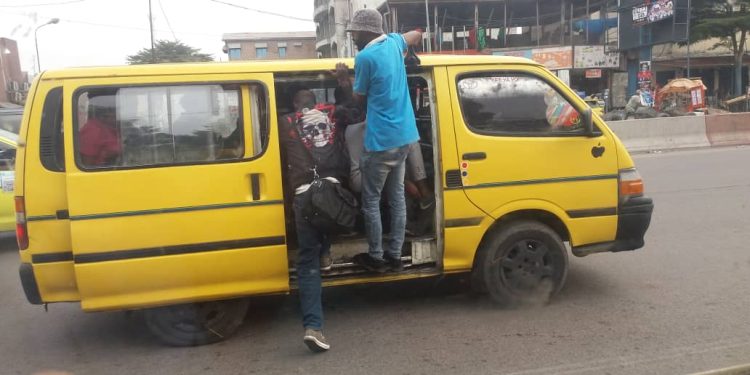 Kinshasa : Hausse et maintien du prix de transport en commun sans explication cohérente (Constat)