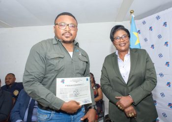 Lubumbashi : L&rsquo;ARSP remet plus de 2300 attestations d&rsquo;enregistrements aux entrepreneurs évoluant dans le Haut Katanga