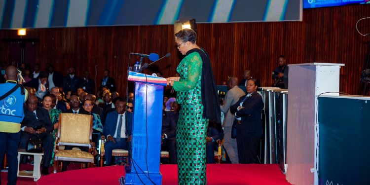 Insécurité à l’Est : Judith Suminwa compte poursuivre le Programme de Désarmement, Démobilisation, Relèvement Communautaire et Stabilisation
