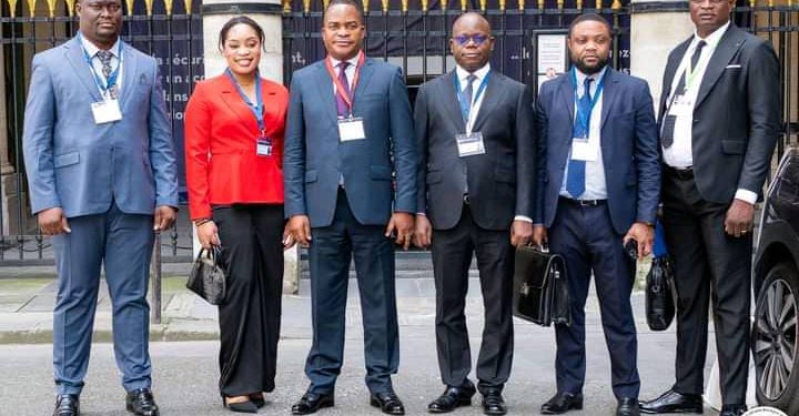 10ème Conférence de l’association des Cours Constitutionnelles : Dieudonné Kamuleta séjourne à PARIS