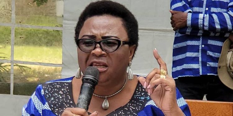 Arrestation des jeunes à Lubumbashi : La députée Clotilde MUTITA dépose une motion d’information au bureau de l’Assemblée Nationale