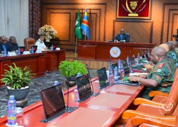 Agression rwandaise: Le Chef de l&rsquo;État Félix Tshisekedi préside une réunion du conseil supérieur de la défense