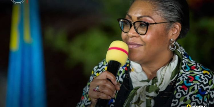 30 juin 2024: « Nos pensées vont d’abord aux FARDC, aux Wazalendo et à tous les héros qui défendent notre territoire » (Judith Suminwa)