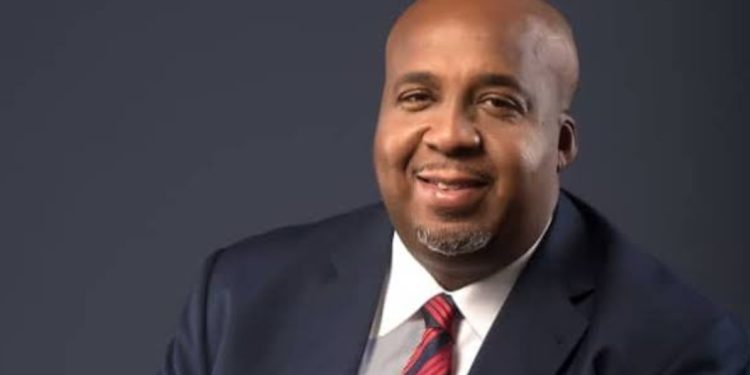 Gouvernement SUMINWA : Aimé MOLENDO SAKOMBI, un promoteur immobilier à la tête du ministère des hydrocarbures de la RDC