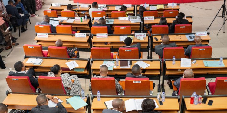 Kinshasa : l’Assemblée provinciale de Kinshasa clôture la session de Mars sans l’investiture du gouvernement Daniel Bumba