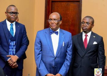 Sénat: accusé d’avoir détourné trois millions de dollars , le bureau d’âge Kinduelo met en place une commission pour éclairer les faits