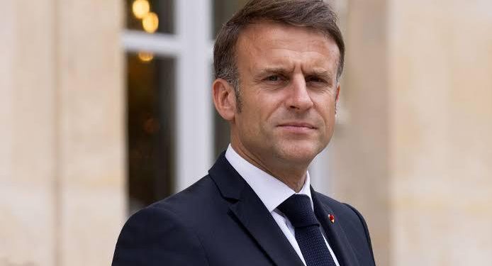 Législatives anticipées en France : Emmanuel Macron perd la majorité absolue à l’assemblée nationale.