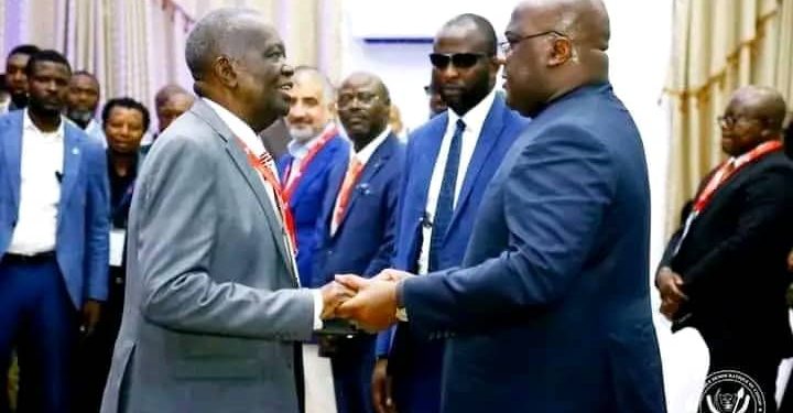 Enjeux politiques : « La déstabilisation de l’UDPS aura pour conséquence la fragilisation du Pouvoir de Tshisekedi » (Jonas Mukamba)