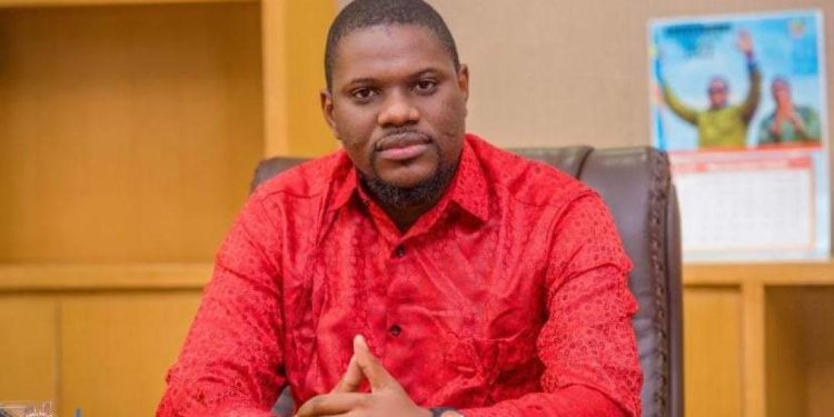 Investiture du gouvernement dans le Kongo Central : Le gouverneur Grâce Bilolo sollicite la convocation d’une session extraordinaire