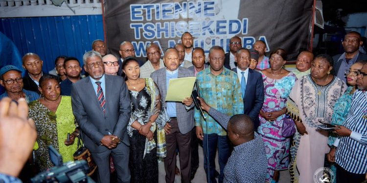 Crise à l’UDPS: La hiérarchie du parti met les revendications contre le secrétaire général Augustin KABUYA sur le compte de la frustration des quelques personnes